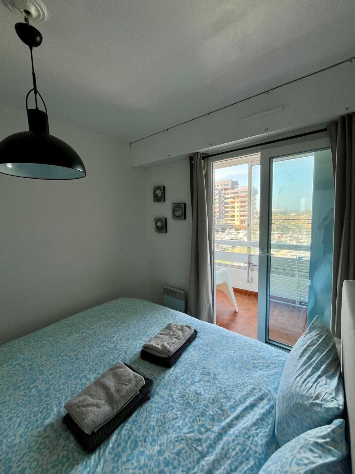 Appartement Vue Mer Et Marina, Loggia - Parking Courseulles-sur-Mer Ngoại thất bức ảnh